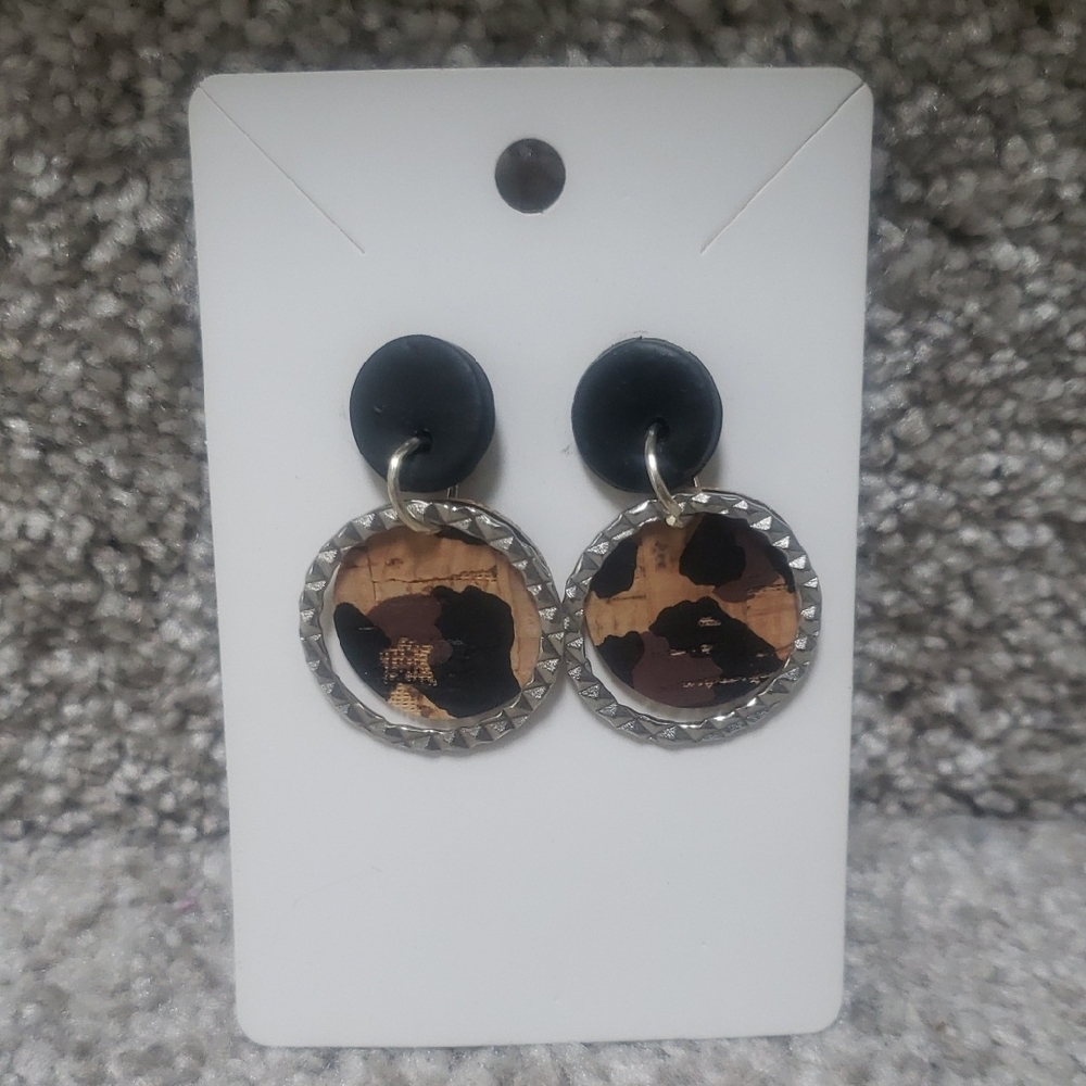 Elegant Black and Brown Dangle Earrings Clay And Cork